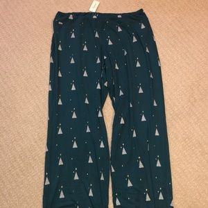 Woman’s Soma pajama bottoms